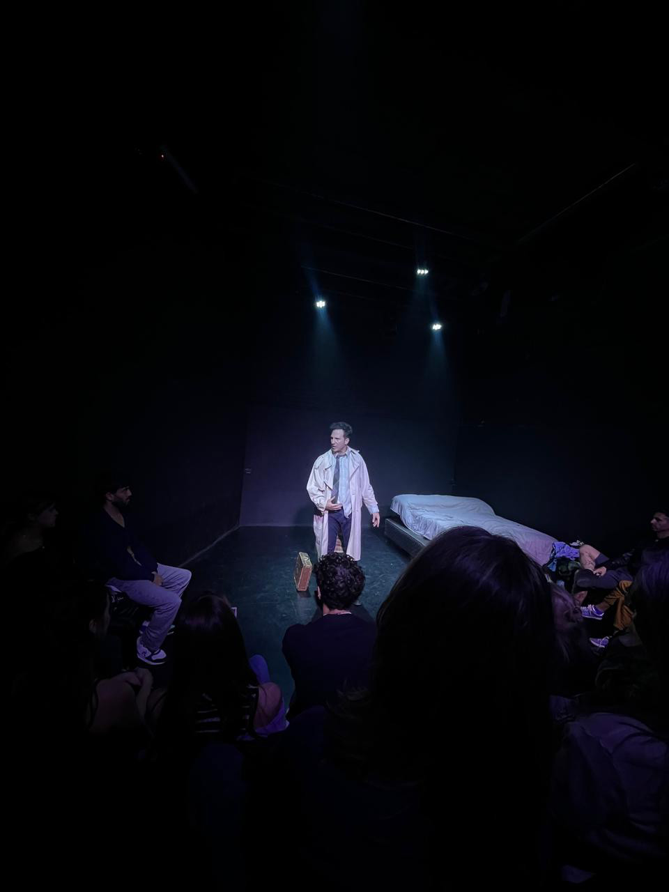 Todos Mis Héroes Están Muertos