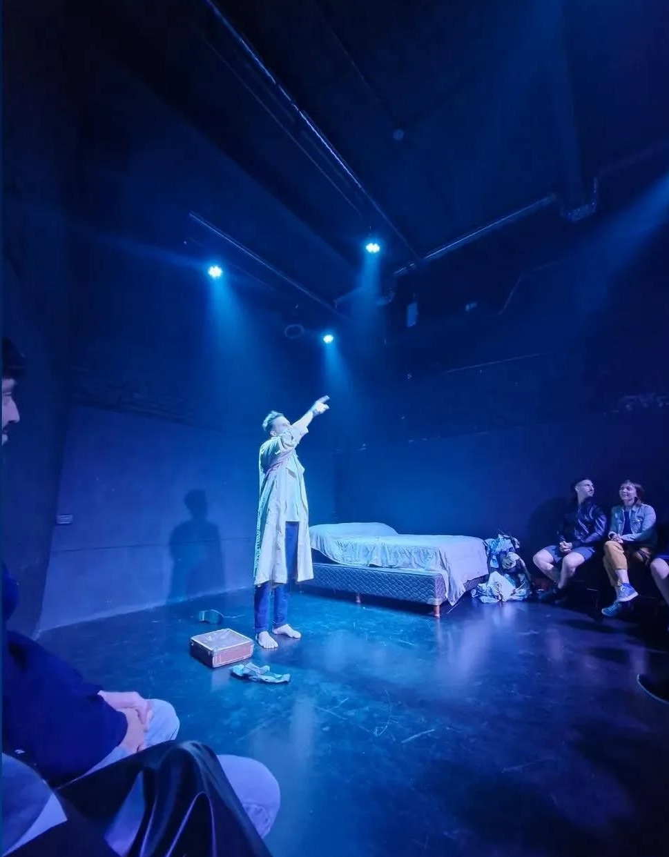 Todos Mis Héroes Están Muertos